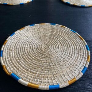 Set de 6 portaplatos - borde tricolor